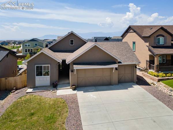 8277 Ryegate WAY, Colorado Springs, CO 80908