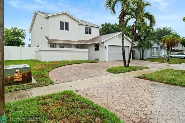 Pembroke Pines, FL 33025,9951 SW 9th Ct