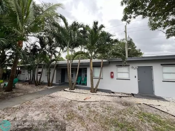 Dania Beach, FL 33004,249 SW 14th St  #3