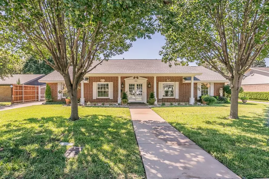 5008 Granite Shoals Avenue, Fort Worth, TX 76103