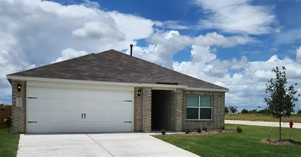 13400 Hang Fire Lane, Cresson, TX 76035