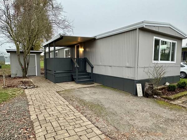 34956 SEAVEY LOOP RD #20, Eugene, OR 97405