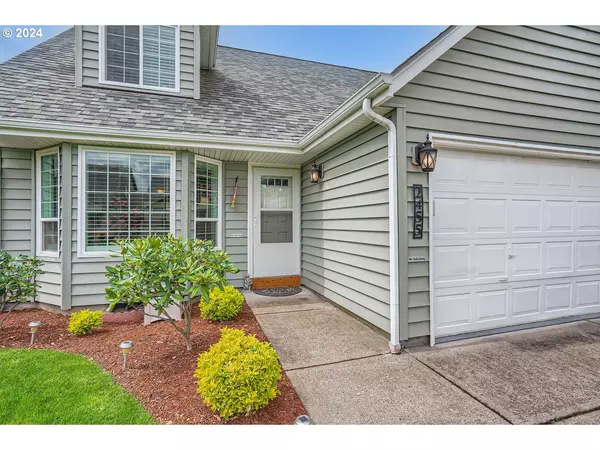 Salem, OR 97317,2455 CONNEMARA CT SE