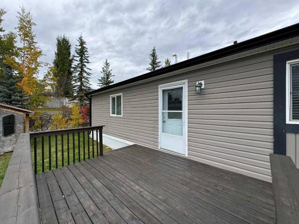 Edson, AB T7E 0A2,851 63 ST #28