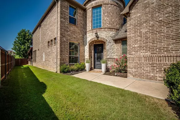 Arlington, TX 76005,4009 Jasmine Fox Lane