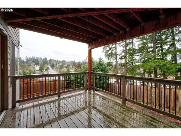 Portland, OR 97224,11041 SW ANNAND HILL CT