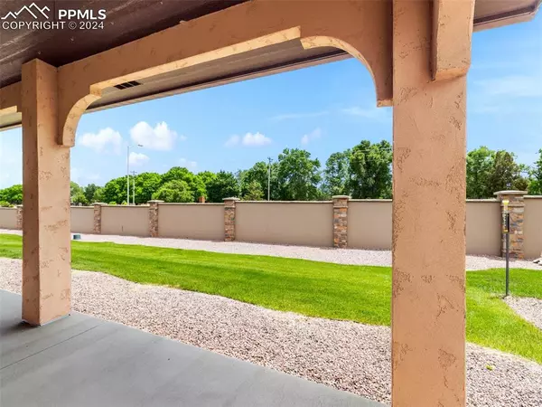 Pueblo, CO 81005,5522 Ventana CT