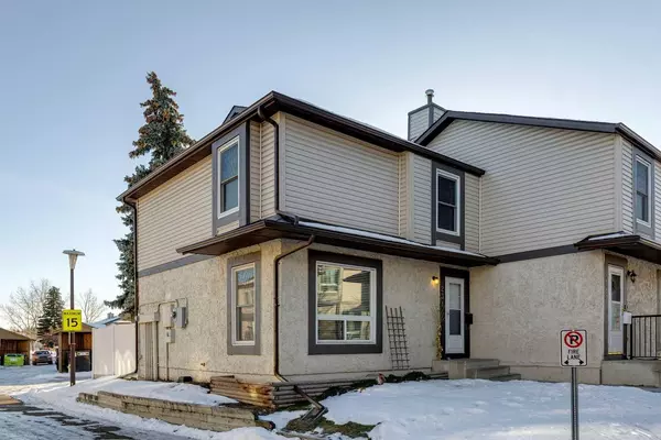 231 Deerpoint LN Southeast, Calgary, AB T2J 6M6