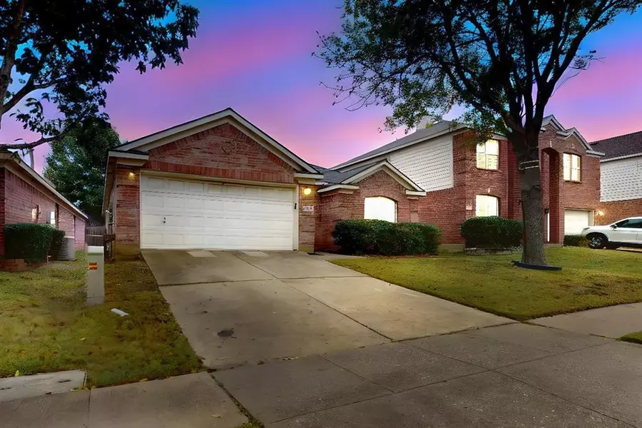 3605 Aldersyde Drive, Fort Worth, TX 76244