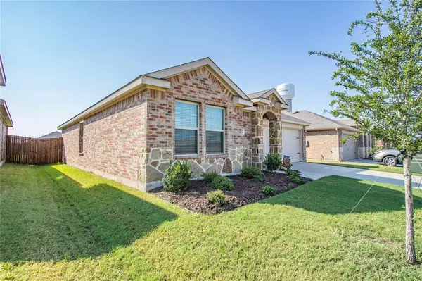 2255 Vance Drive, Forney, TX 75126