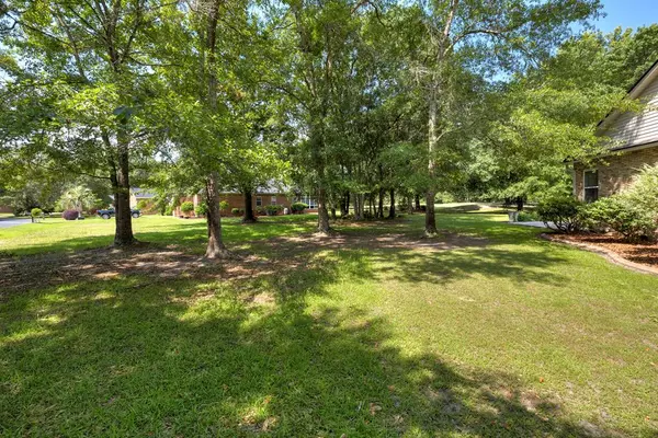 Manning, SC 29102,16 Fairway Drive