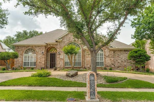 6416 Lochridge Drive,  Plano,  TX 75093