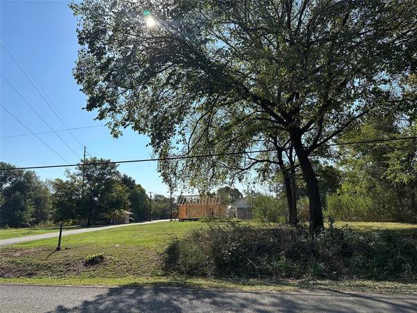 Lot 2 GW Jackson Avenue, Corsicana, TX 75110