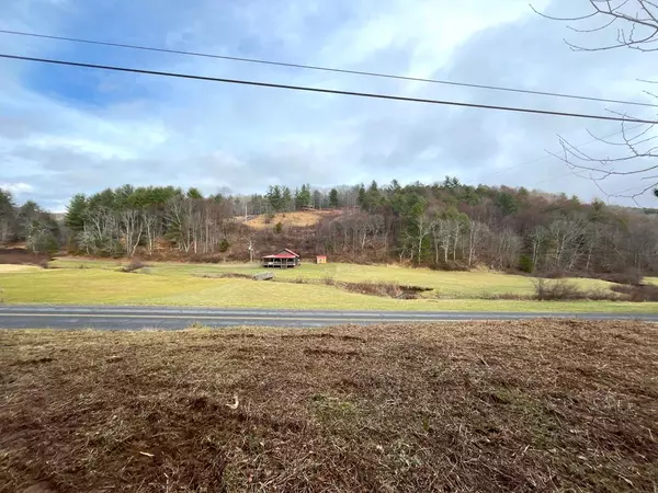 3542 Snake Creek Road, Hillsville, VA 24343