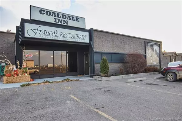 Coaldale, AB T1M 1A4,913 19A AVE