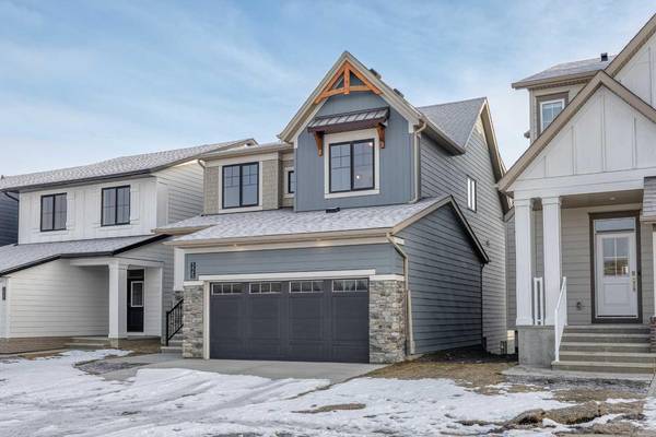 Airdrie, AB T4B 5S1,325 Baneberry WAY Southwest