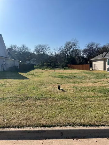 208 Village Way, Argyle, TX 76226