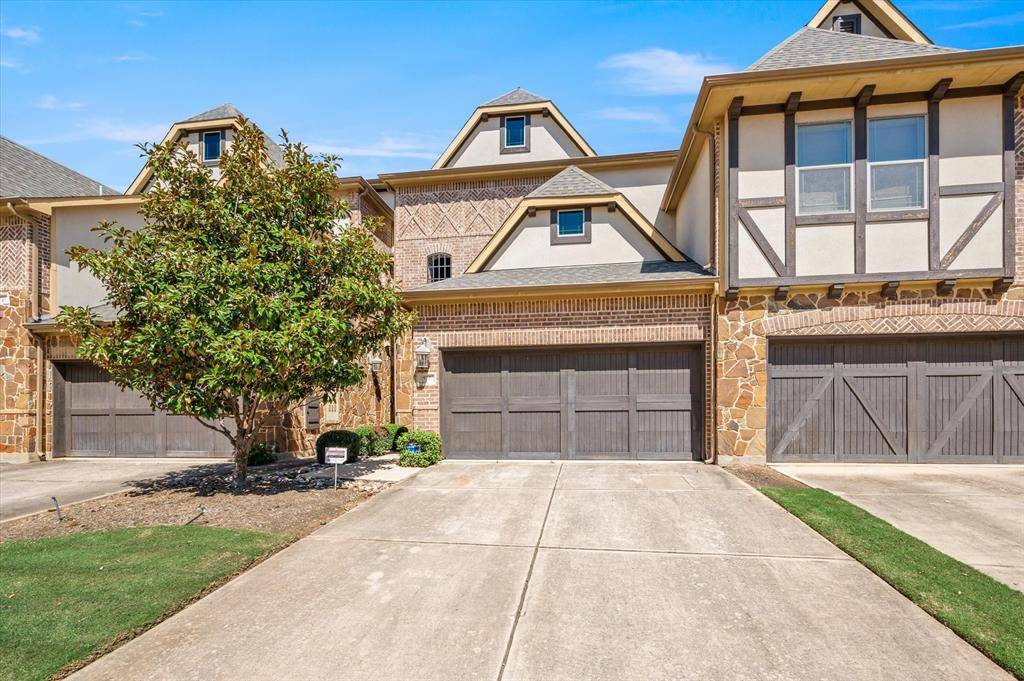 Euless, TX 76039,935 Brook Forest Lane