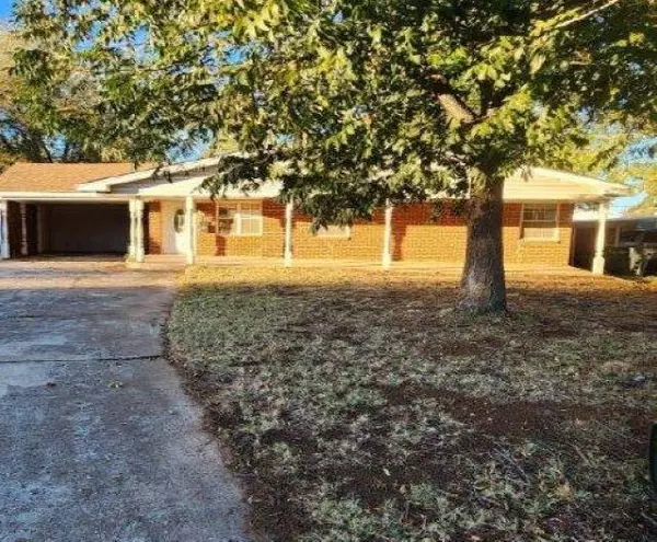 1137 Mallard Drive, Del City, OK 73115