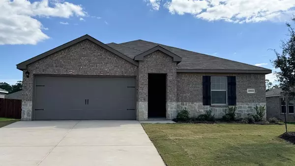 1003 Ripplewood Circle, Chandler, TX 75758