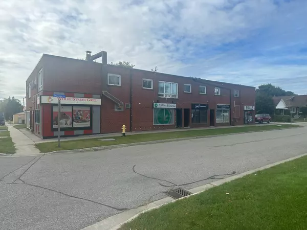 Oshawa, ON L1H 3T6,92 Wolfe ST #3B