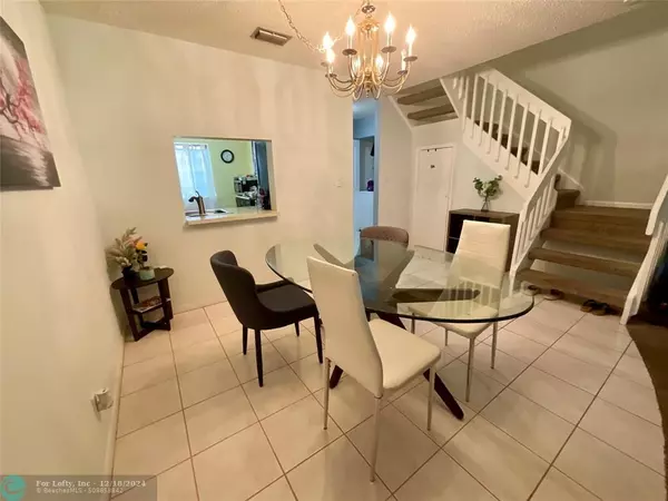 Pompano Beach, FL 33066,4316 Carambola Cir  #4316