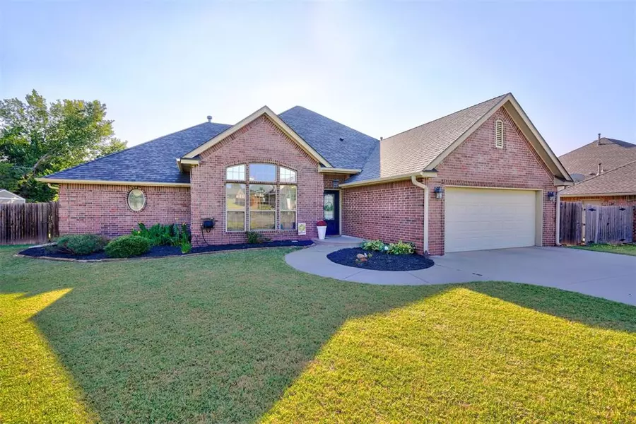 4621 Gracelann, Shawnee, OK 74804