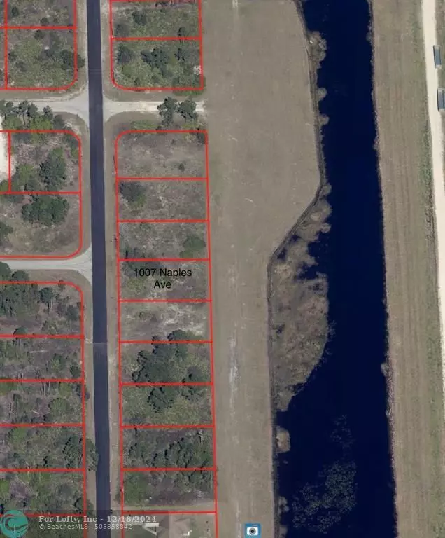 Lehigh Acres, FL 33974,1007 Naples Ave