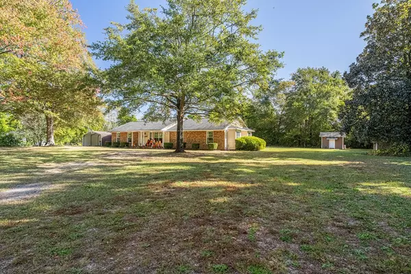 Dalzell, SC 29040,4325 Live Oak Road