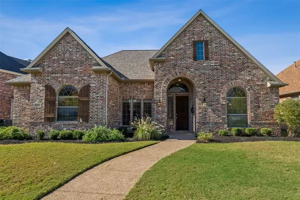 412 Red Castle Drive, Lewisville, TX 75056