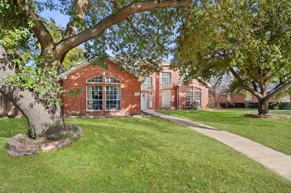 2149 Oriole Drive, Lewisville, TX 75077