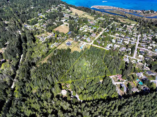 Lot 1 Ganske Rd, Qualicum Beach, BC V9K 2G5