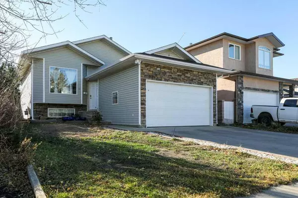 46 St James CRES North, Lethbridge, AB T1H 6M5