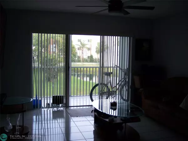 Dania Beach, FL 33004,600 NE 2nd St  #208