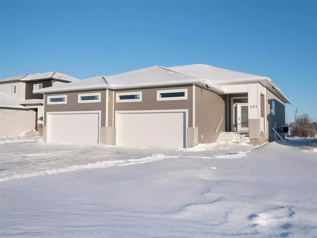 Lorette, MB R0A 0Y0,173 Clubhouse DR