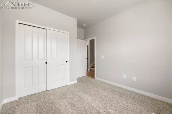 Colorado Springs, CO 80922,3975 Wyedale WAY