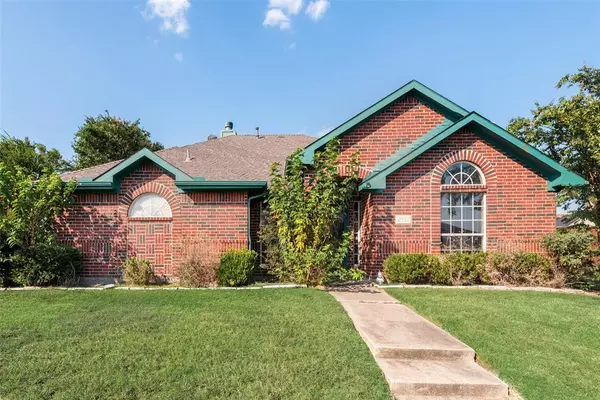 Mesquite, TX 75181,2512 Crystal Falls Drive