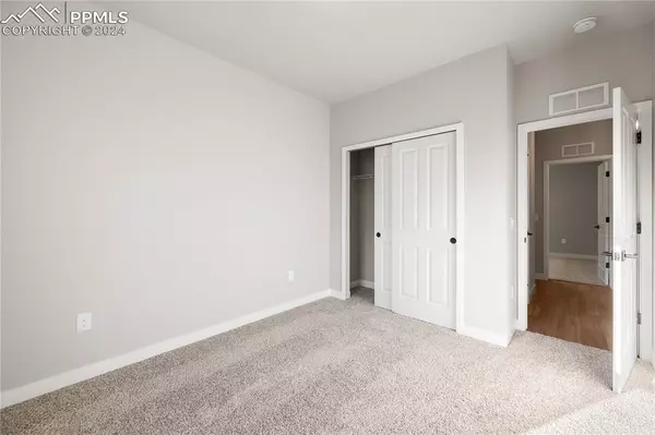 Colorado Springs, CO 80922,3999 Wyedale WAY