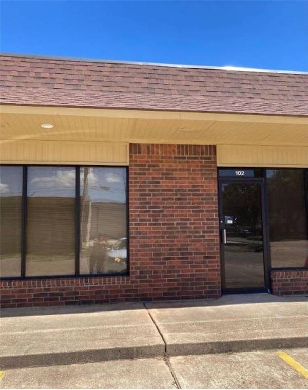 401 Hamilton Road #STE102, Bossier City, LA 71111