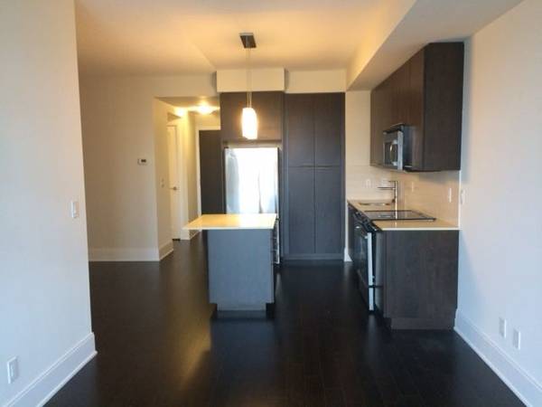 25 Broadway AVE #606, Toronto C10, ON M4P 1T7