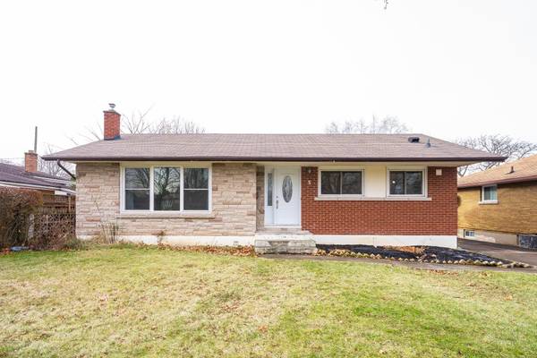 5 Clearview HTS, St. Catharines, ON L2T 2W2