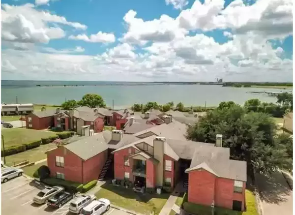 Garland, TX 75043,5913 Lake Hubbard Parkway #221