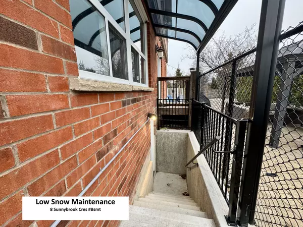 Brampton, ON L7A 1Y2,8 Sunnybrook CRES #Bsmt