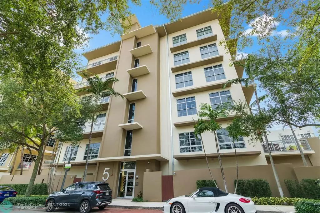 Fort Lauderdale, FL 33301,434 NW 1 Avenue  #303