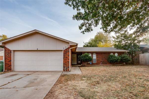 727 Willow Run, Yukon, OK 73099