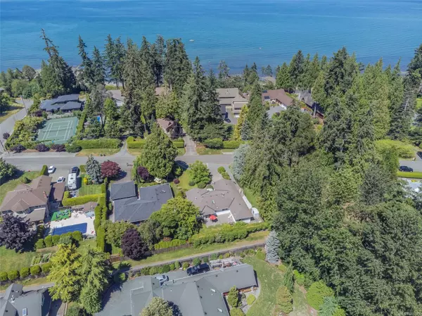 Qualicum Beach, BC V9K 1C7,1242 Pintail Dr