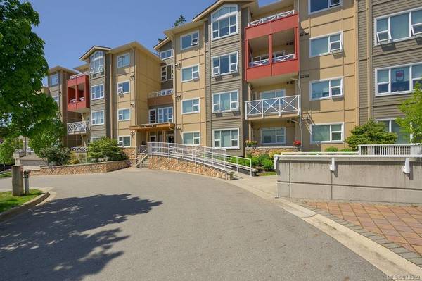 View Royal, BC V9B 0S8,1900 Watkiss Way #206