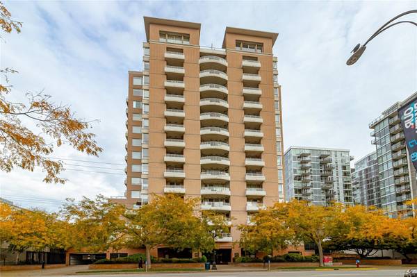 Victoria, BC V8V 3M2,930 Yates St #1601