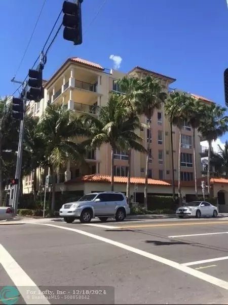 9 NE 20th Ave  #201, Deerfield Beach, FL 33441