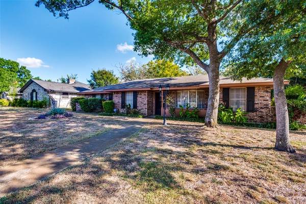 Lancaster, TX 75146,948 Briarcove Place